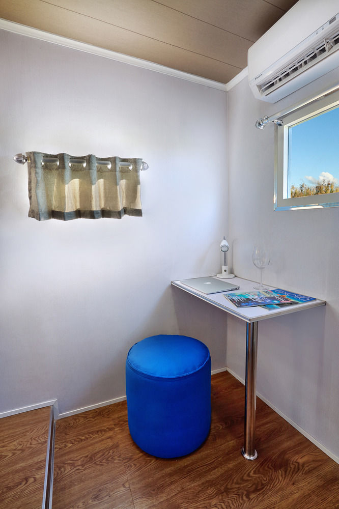 Del Nomad Caravan Park 페무테란 외부 사진